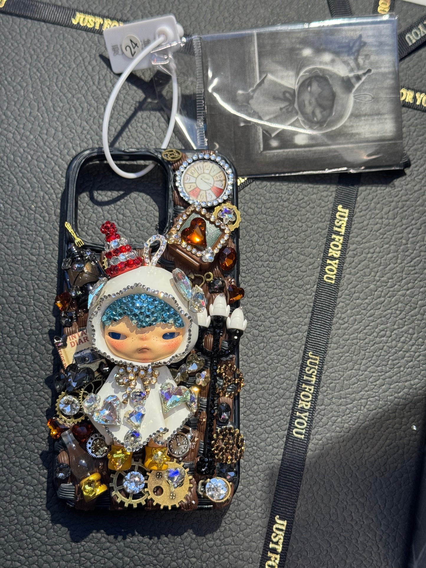 Hirono Handcrafted Diamond Phone Case