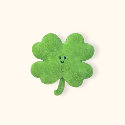 Daily White | Lucky Clover Plush Charm